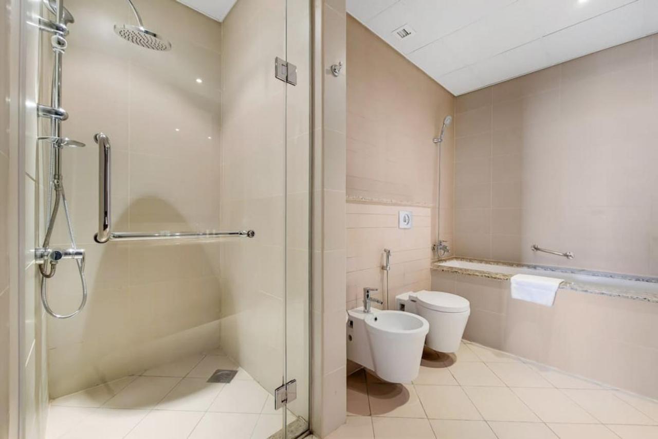 Royal Amwaj Residences North - Vibrant Two Bedroom Dubai Eksteriør bilde